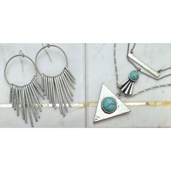 Silver and Turquoise Jewelry Set - Picture 1 of 7